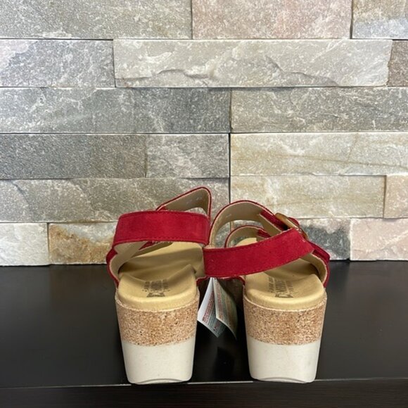 🎁 Mephisto Giulia Dual Strap Velcro Wedge Sandal - Picture 7 of 14